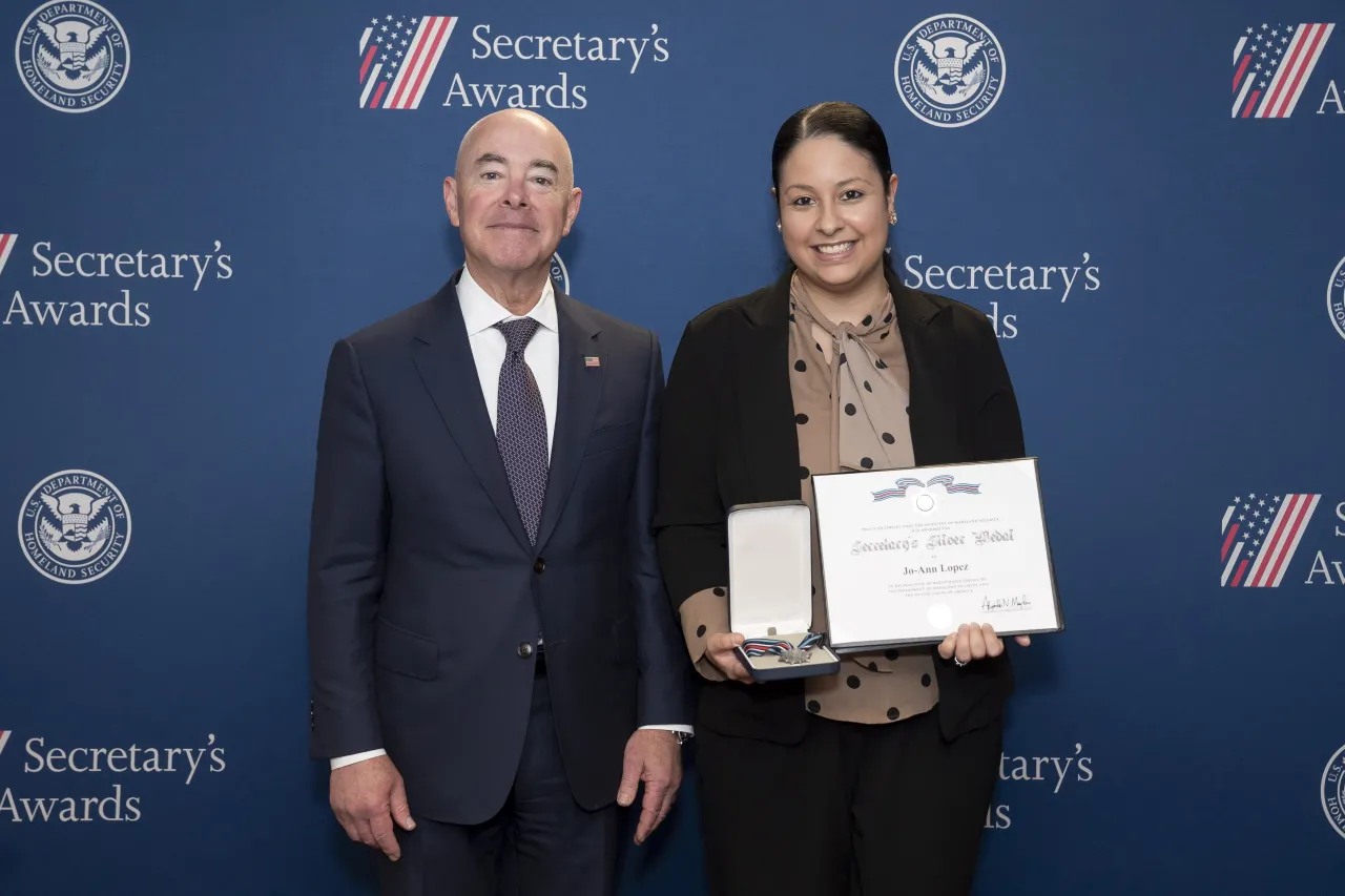 Image: DHS Secretary Alejandro Mayorkas Presents the 2024 Secretary’s Awards (027)