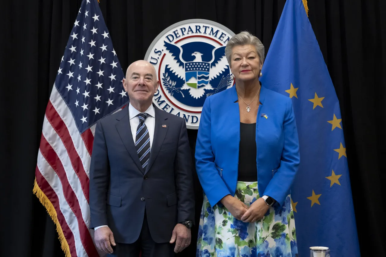 Image: DHS Secretary Alejandro Mayorkas Participates in a Bilateral Meeting with European Commissioner for Home Affairs (002)