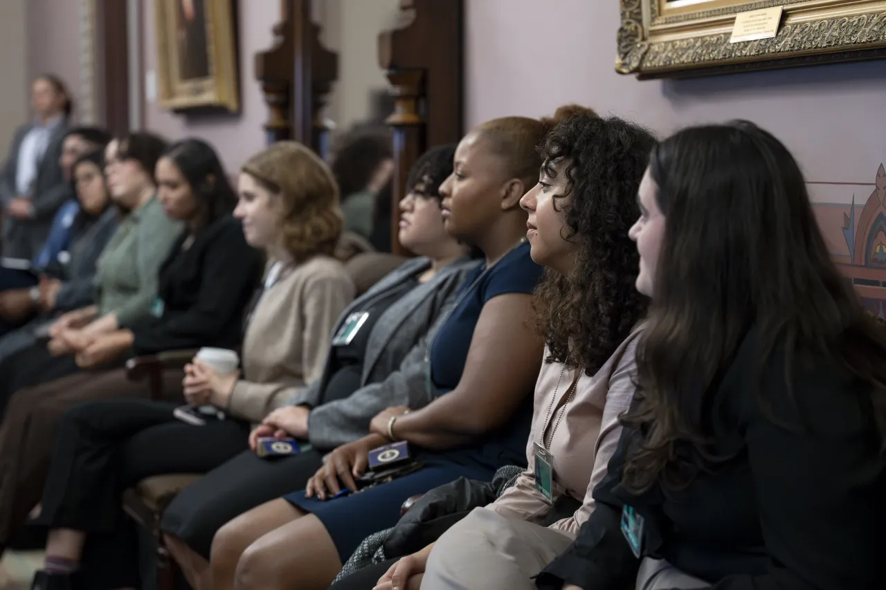 Image: DHS Secretary Alejandro Mayorkas Speaks with NSC Graduate Students  (003)