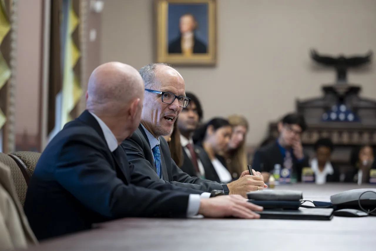 Image: DHS Secretary Alejandro Mayorkas Speaks with NSC Graduate Students  (012)