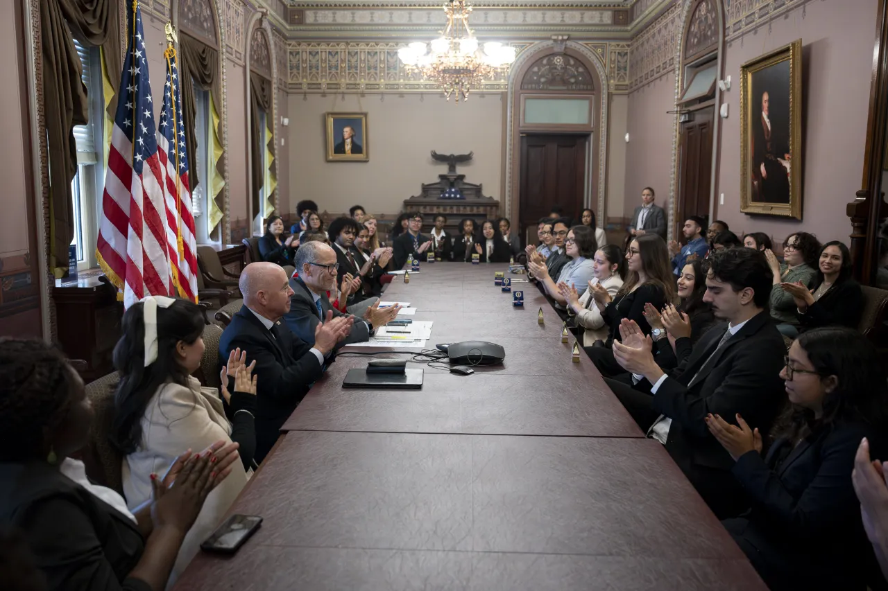 Image: DHS Secretary Alejandro Mayorkas Speaks with NSC Graduate Students  (015)