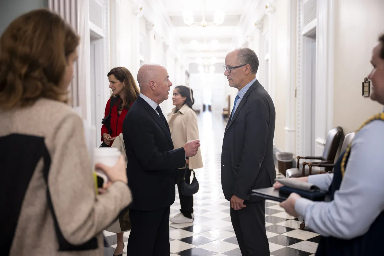 Image: DHS Secretary Alejandro Mayorkas Speaks with NSC Graduate Students  (017)