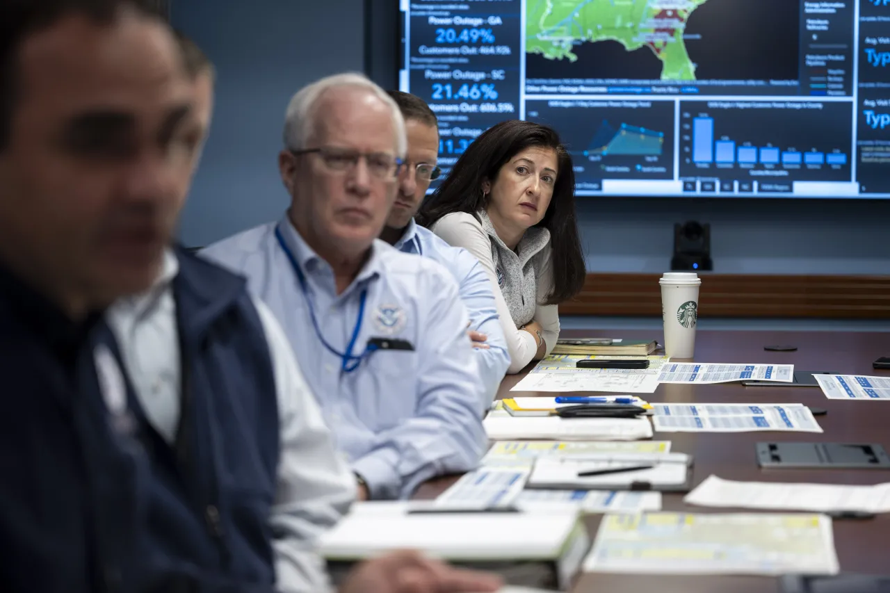 Image: DHS Secretary Alejandro Mayorkas Visits FEMA HQ (027)