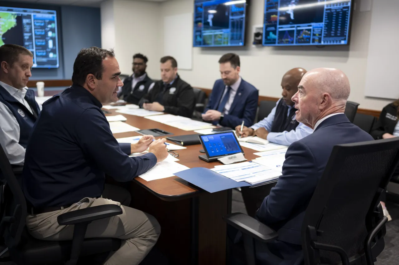 Image: DHS Secretary Alejandro Mayorkas Visits FEMA HQ (030)