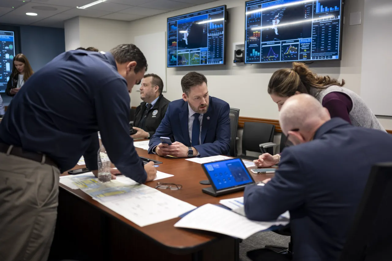 Image: DHS Secretary Alejandro Mayorkas Visits FEMA HQ (034)