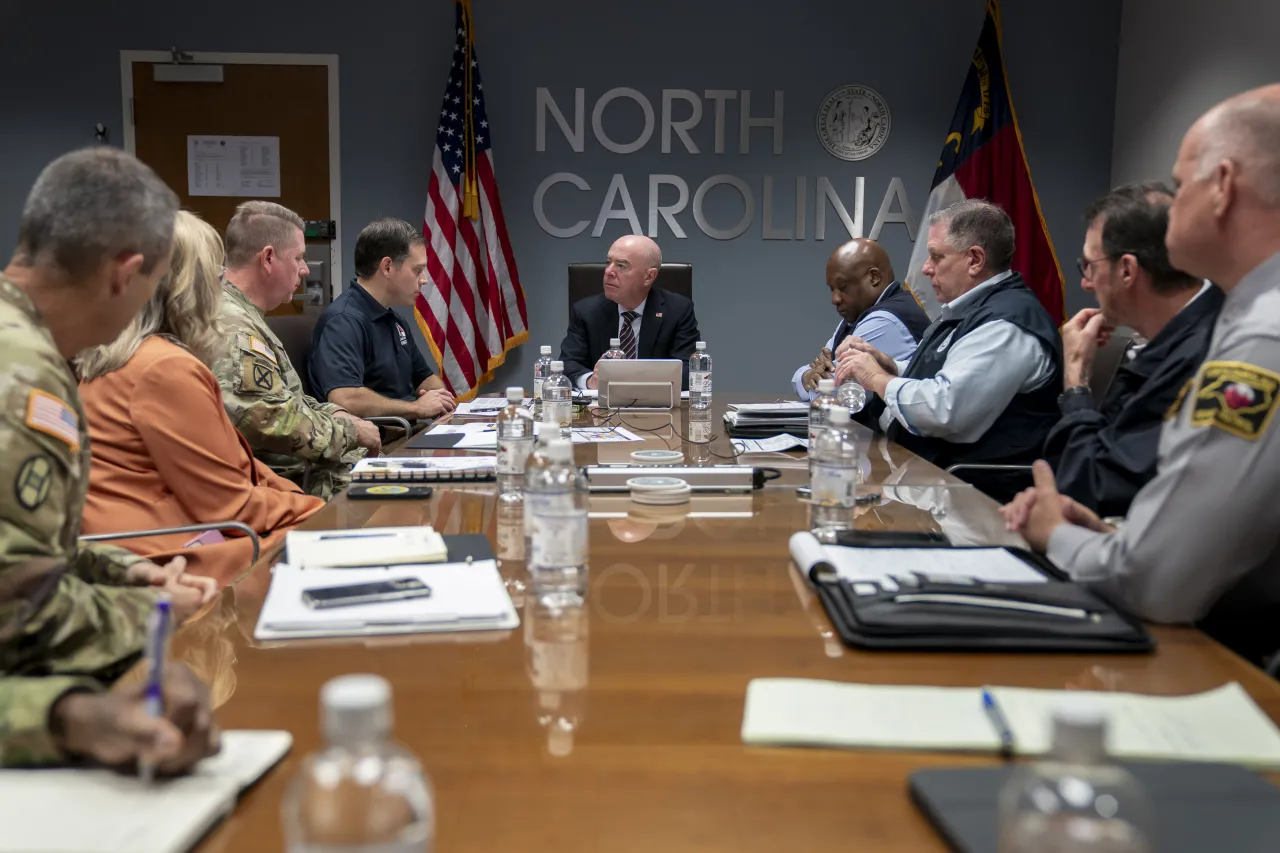 Image: DHS Secretary Alejandro Mayorkas Travels to North Carolina  (023)