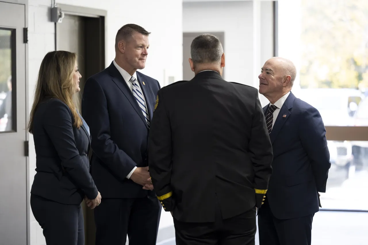 Image: DHS Secretary Alejandro Mayorkas Attends a USSS Special Agent Graduation  (002)