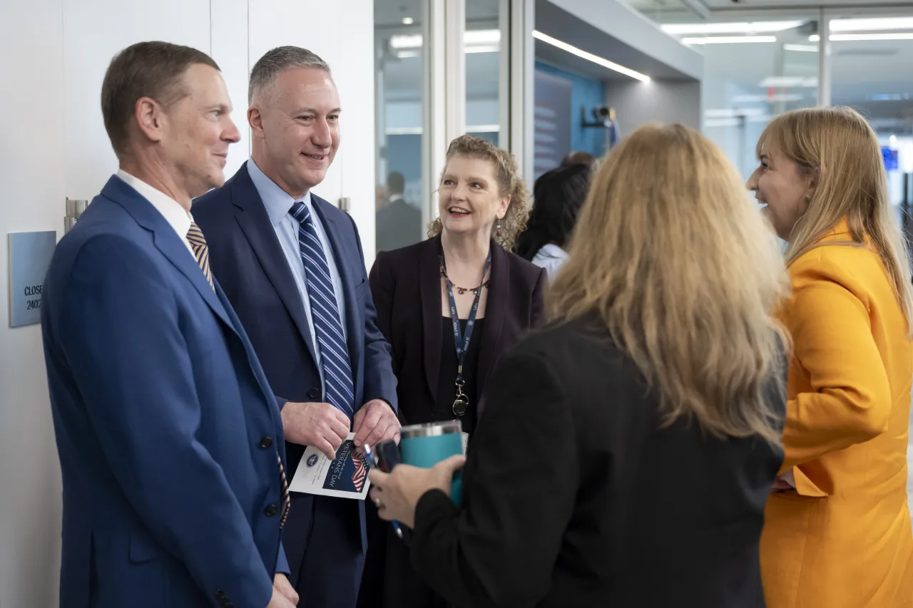 Image: DHS Senior Official Performing the Duties of the Deputy Secretary Kristie Canegallo Participates in a TSA HQ Town Hall Veterans Day Ceremony (009)