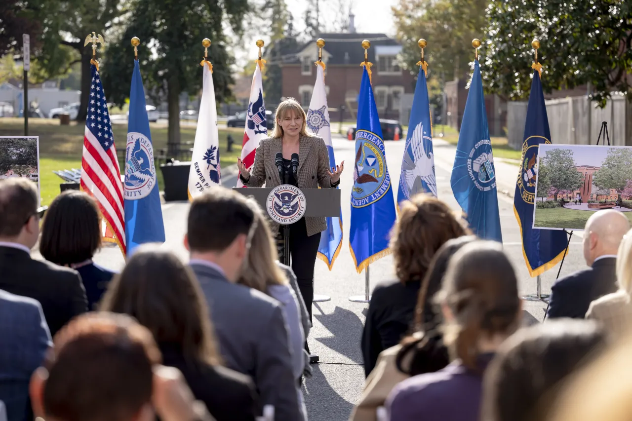 Image: DHS Secretary Alejandro Mayorkas Participates in the Resilience Plaza Groundbreaking Ceremony  (011)