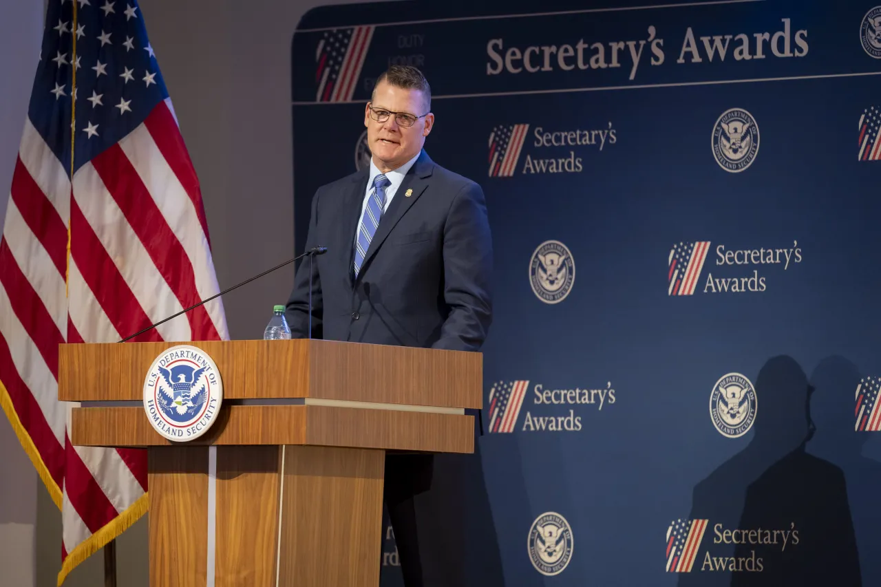 Image: DHS Secretary Alejandro Mayorkas Presents the 2024 Secretary’s Awards (004)