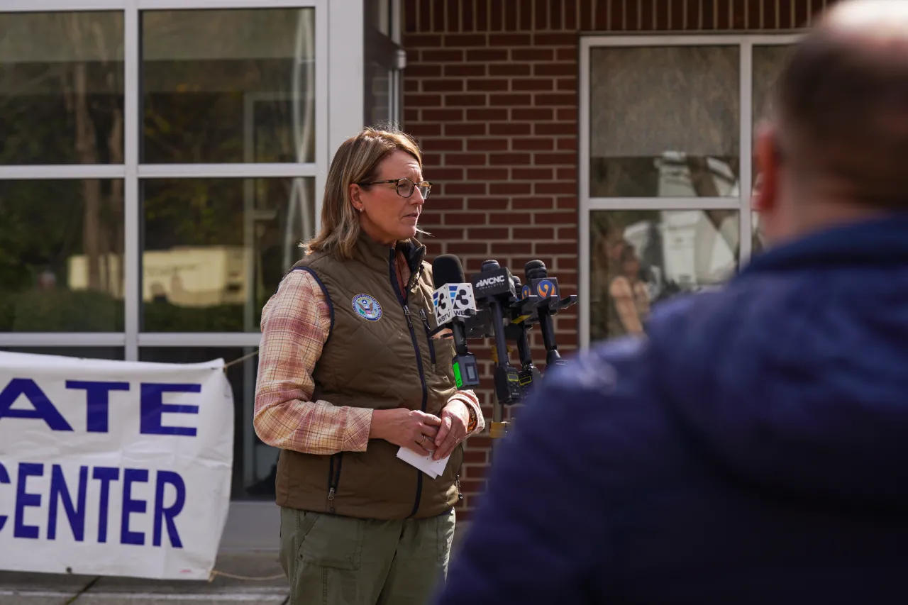 Image: FEMA Administrator Visits Charlotte, North Carolina (007)