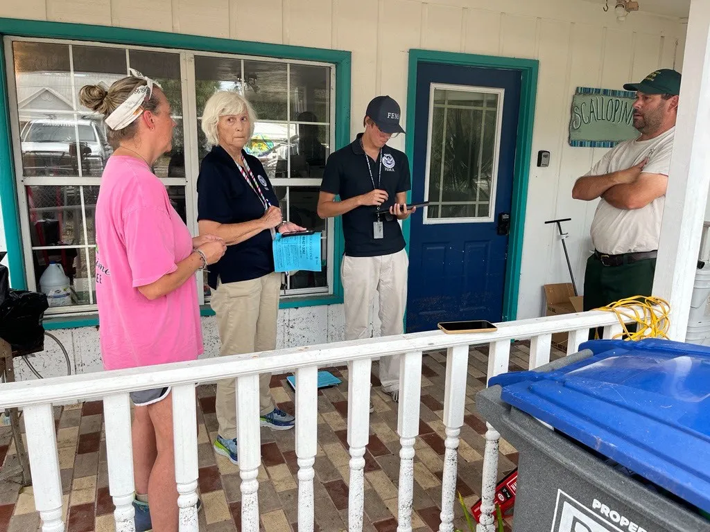 Image: FEMA Disaster Survivor Assistance Teams Help Hurricane Helene Survivors