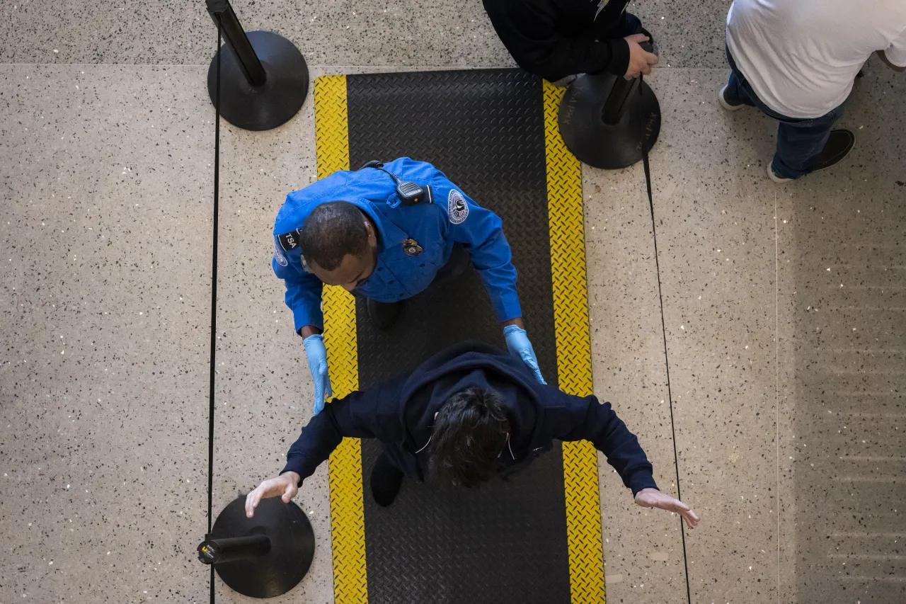 Image: DHS Employees Work to Secure Super Bowl LVII (134)