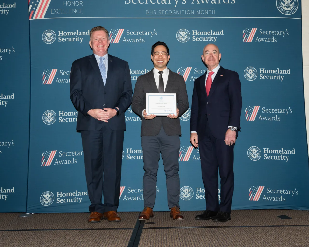Image: Team Excellence Award, Andrew Tran