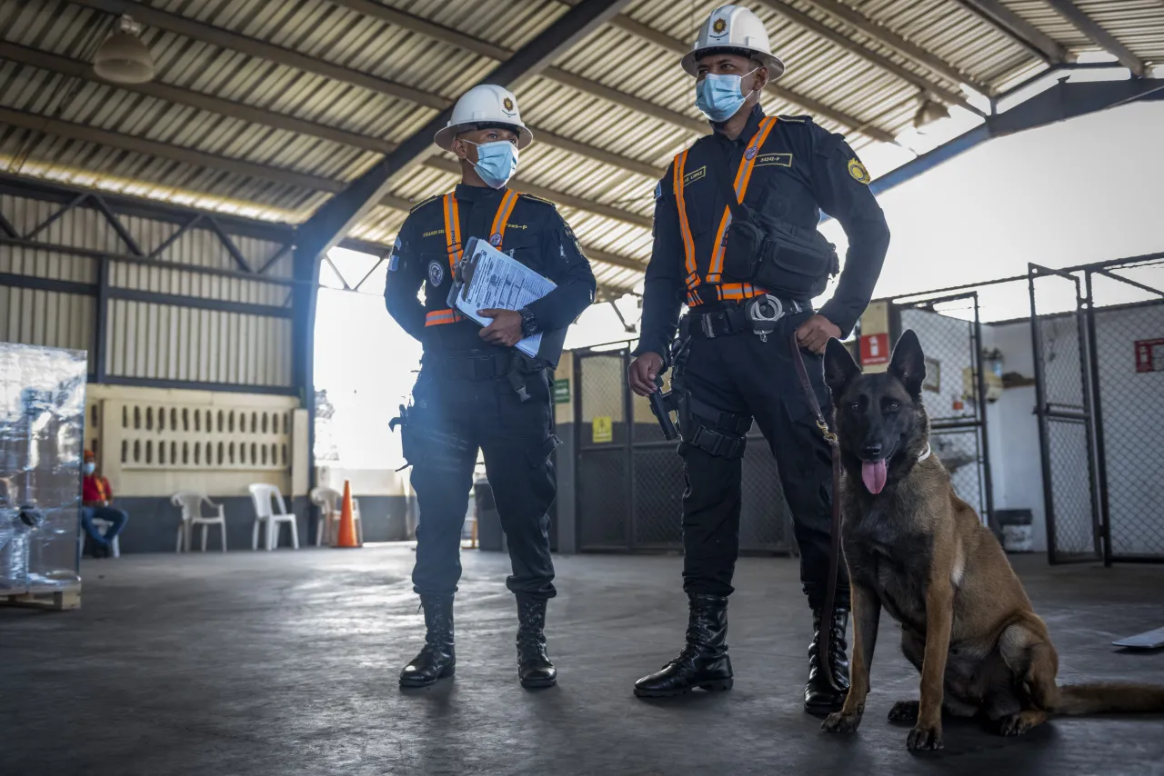 Image: Acting CBP Commissioner Troy Miller Tours Puerto Quetzal (23)