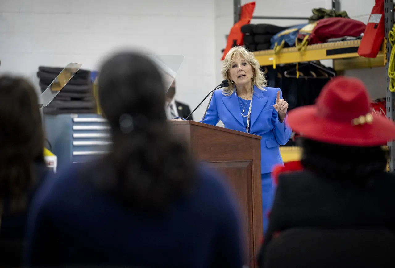 Image: DHS Deputy Secretary Participates in Listening Session and Book Reading with First Lady (125)