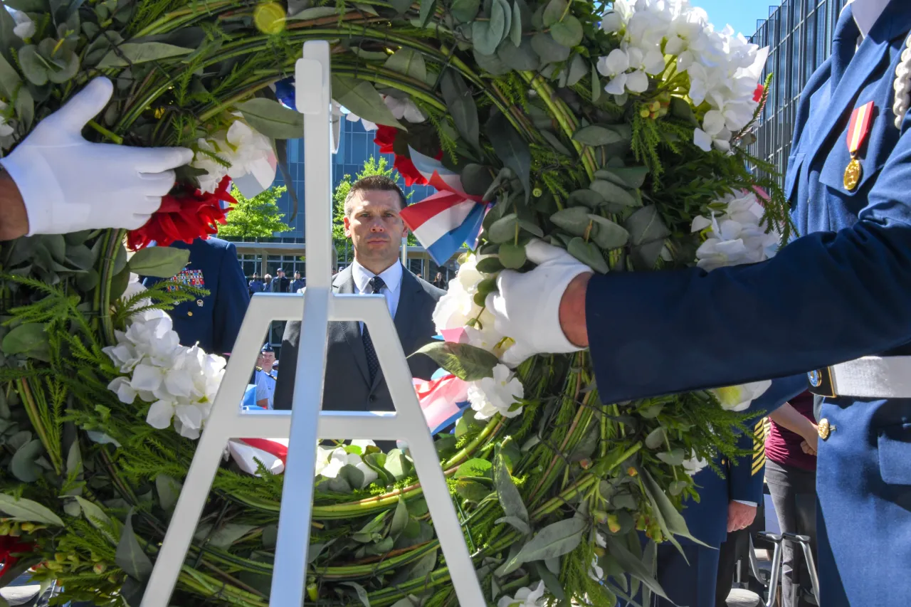 Image: Acting Secretary Kevin McAleenan Attends Coast Guard Memorial Day Event (5)