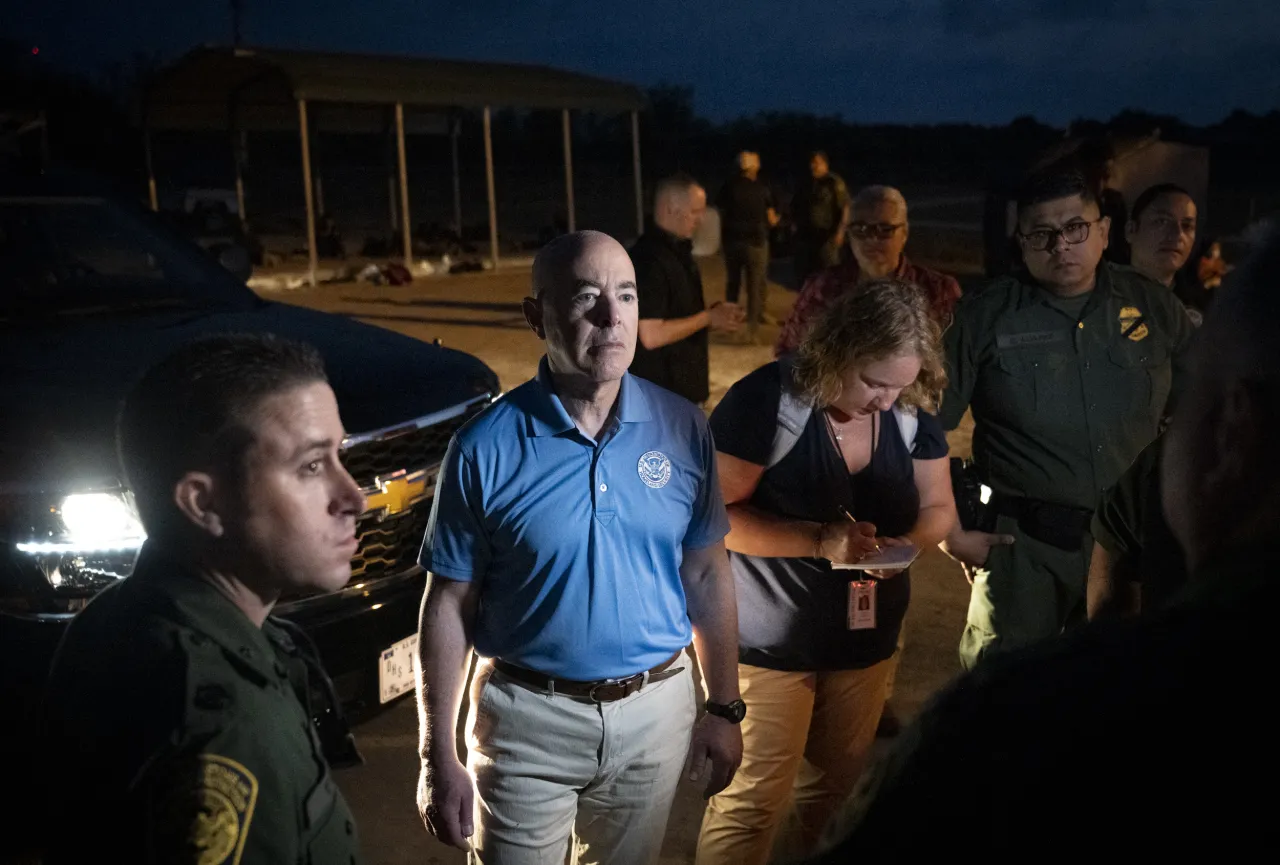 Image: DHS Secretary Alejandro Mayorkas Participates Border Tour with U.S. Border Patrol (011)