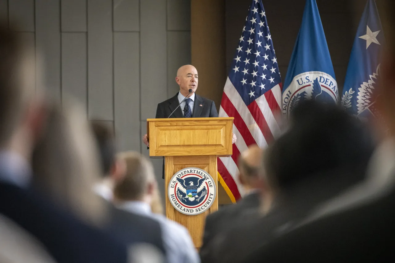 Image: DHS Secretary Alejandro Mayorkas Conducts Swearing-In Ceremony for John Tien (07)