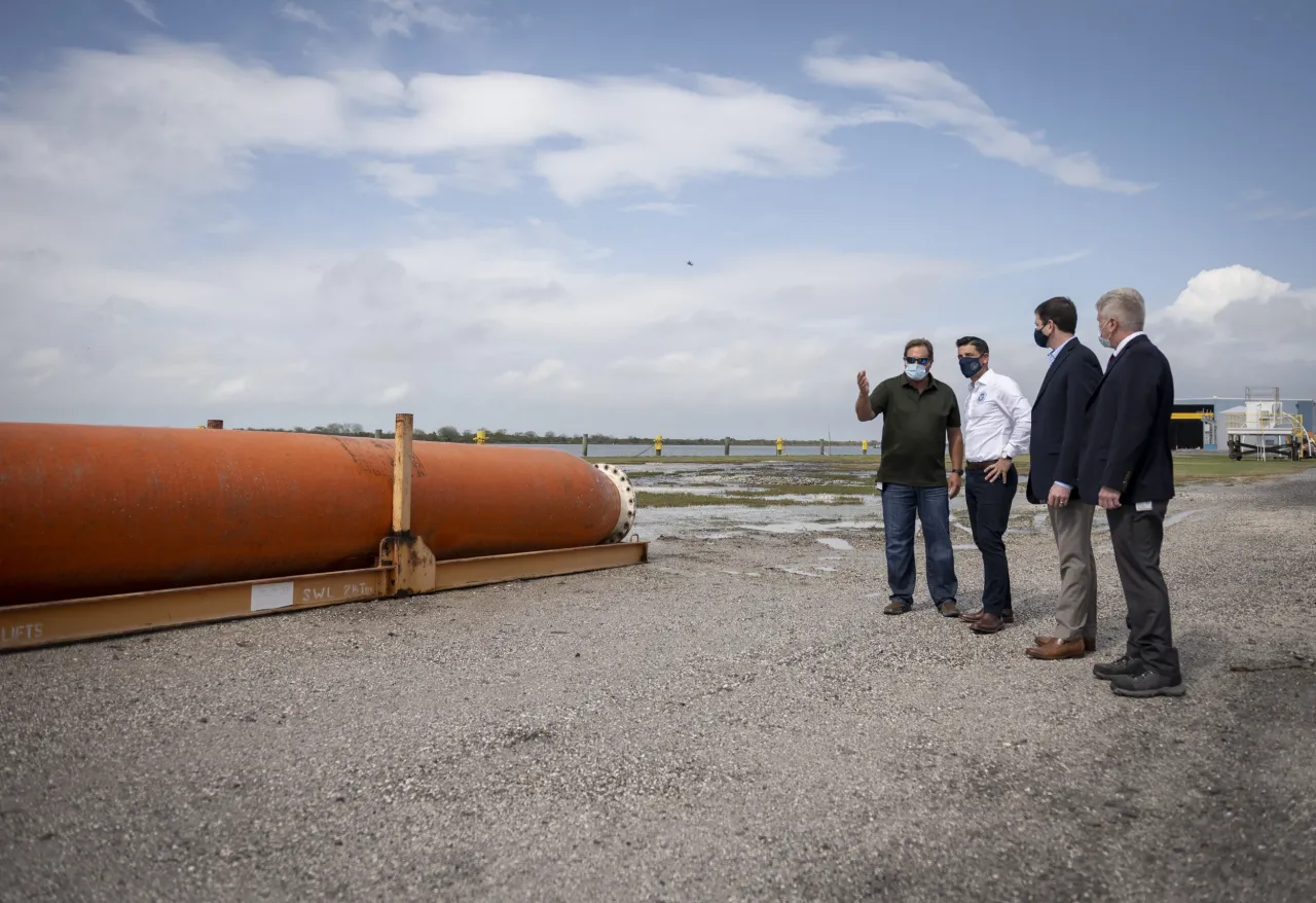 Image: Acting Secretary Wolf Receives Briefing by Louisiana Offshore Oil Port Services (4)