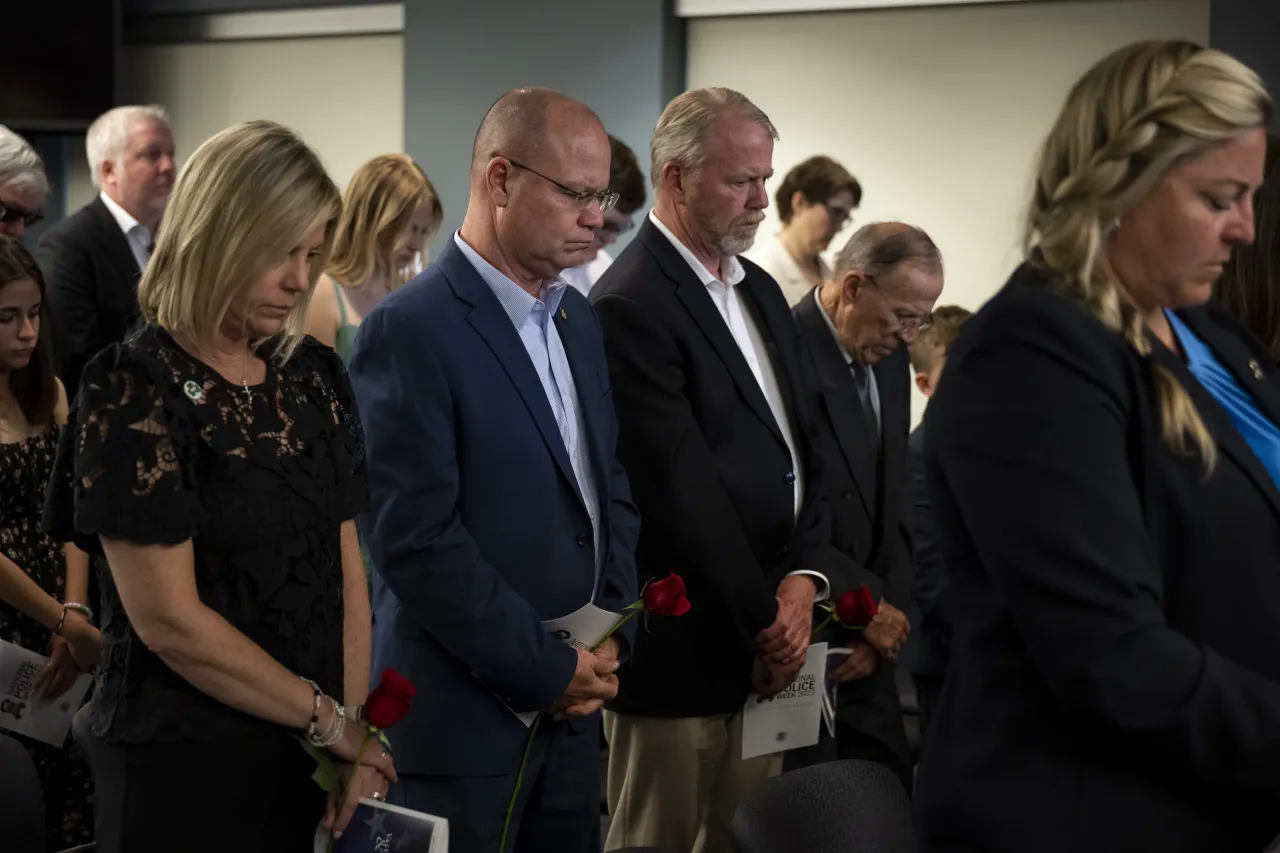 Image: DHS Secretary Alejandro Mayorkas Attends ICE Valor Memorial and Wreath Laying  (011)