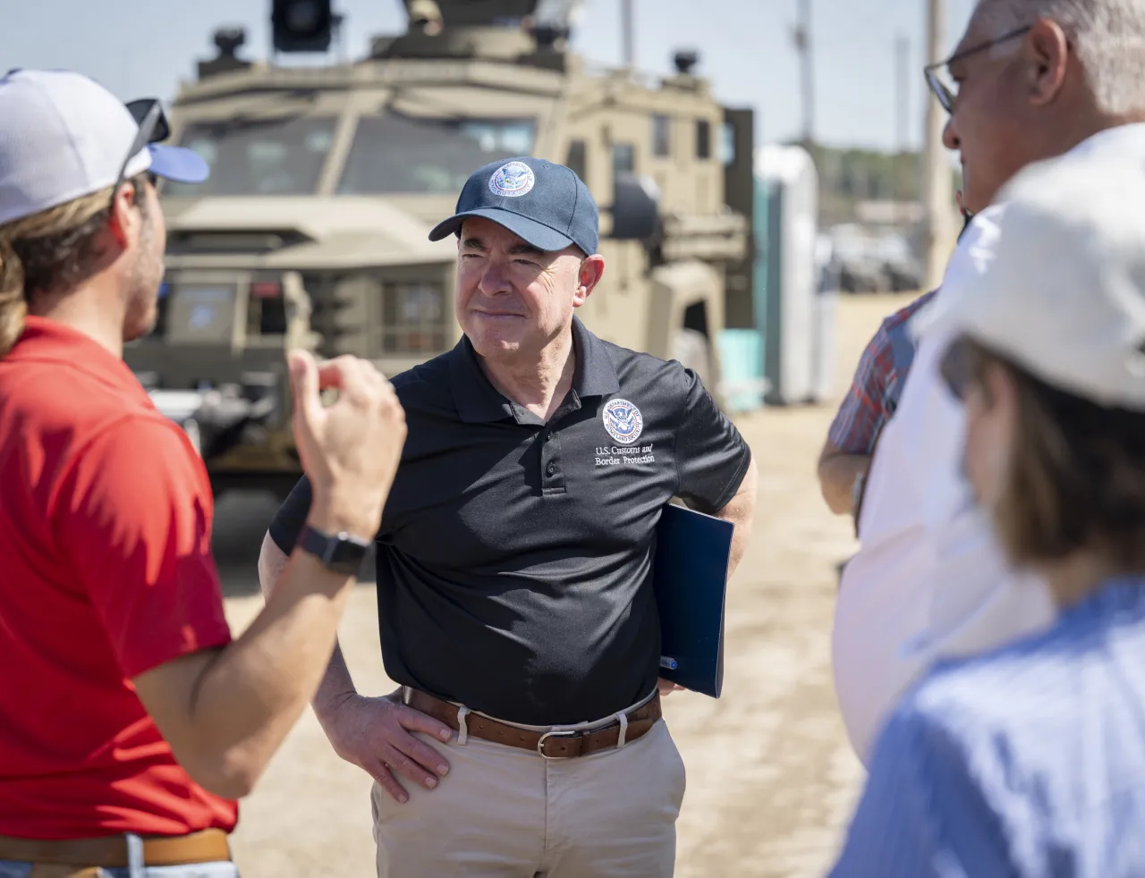 Image: DHS Secretary Alejandro Mayorkas Tours Del Rio International Bridge (13)