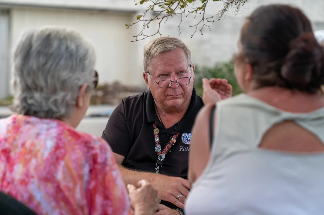 Image: FEMA Individua Assistance in Charlotte County, Florida (5)