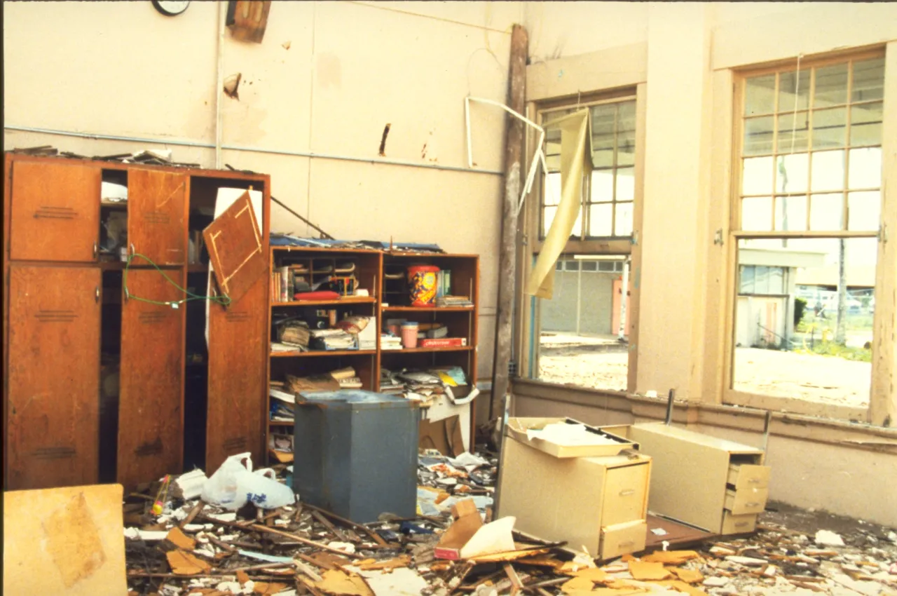 Image: Hurricane Andrew - Interior Damage of a Room