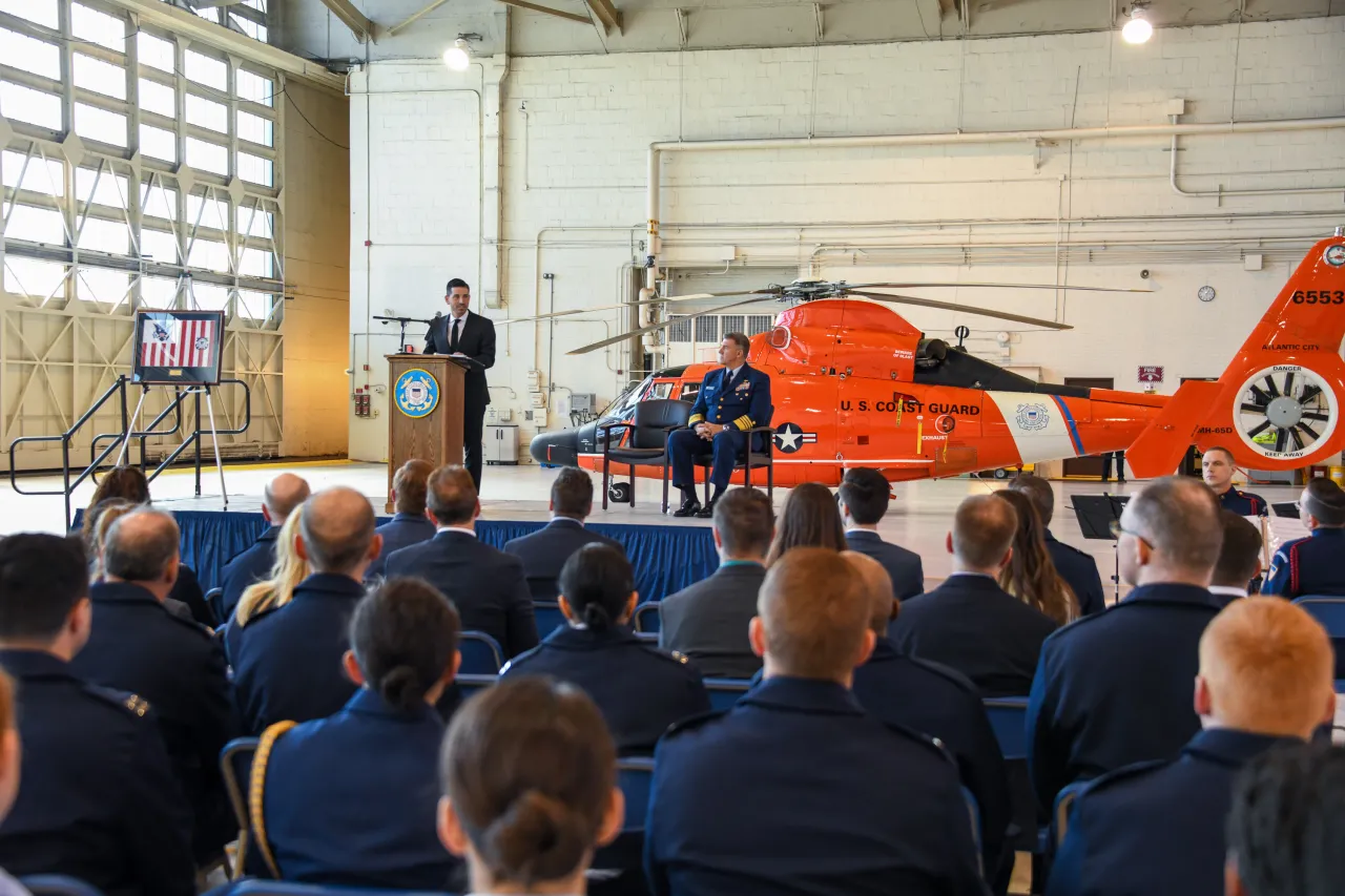 Image: US Coast Guard Service Secretary Recognition Ceremony (20)