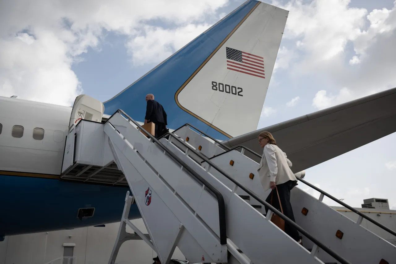Image: DHS Secretary Alejandro Mayorkas Travels to Miami (060)