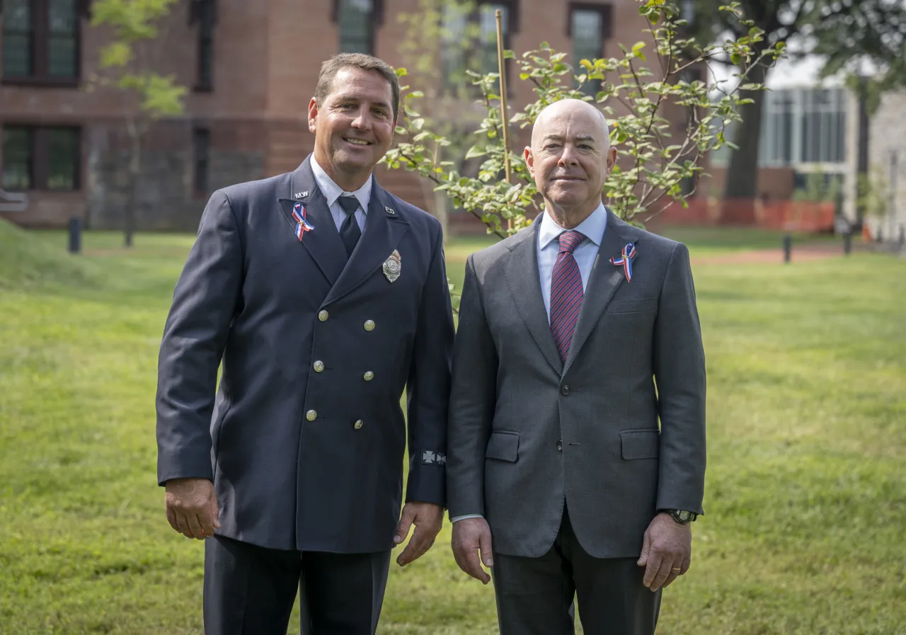 Image: DHS Secretary Alejandro Mayorkas Participates in 9/11 Tree Planting Ceremony (21)