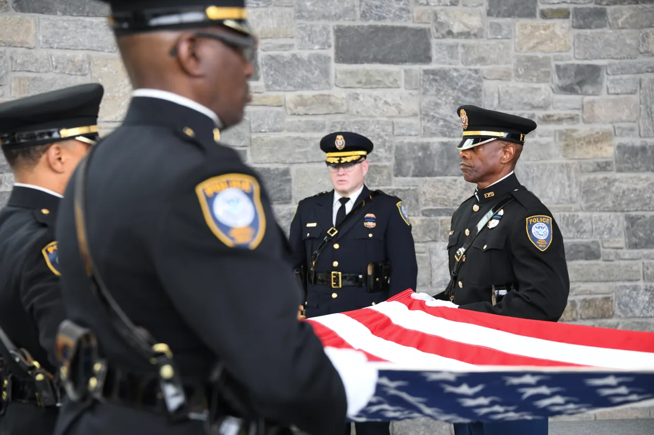 Image: Federal Protective Service Wreath Laying Ceremony (20)