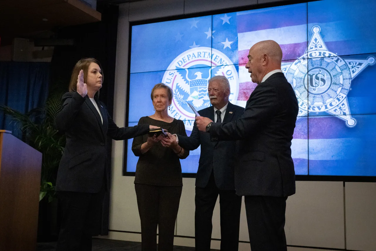 Image: DHS Secretary Alejandro Mayorkas Swears In Director of USSS (014)