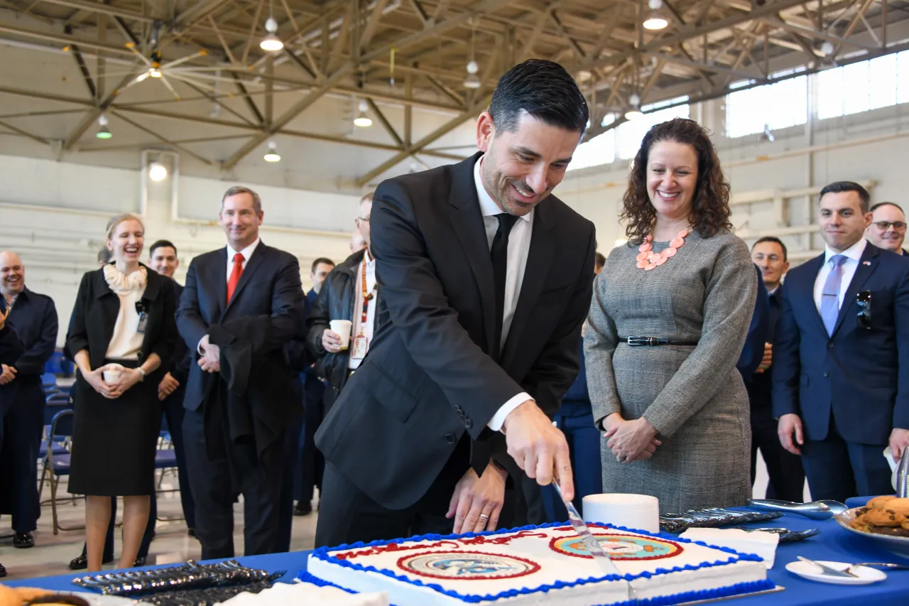 Image: US Coast Guard Service Secretary Recognition Ceremony (15)