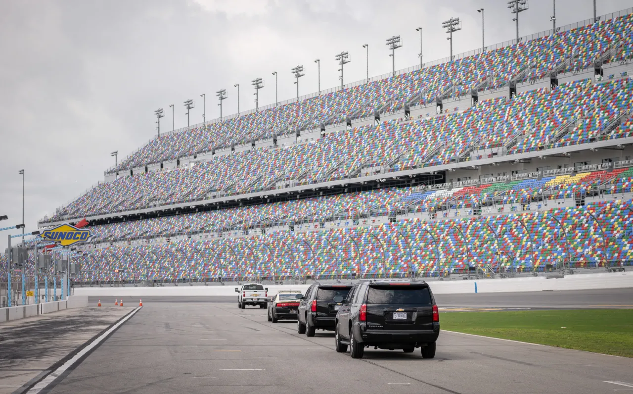 Image: Acting Secretary Wolf Visits Daytona (27)