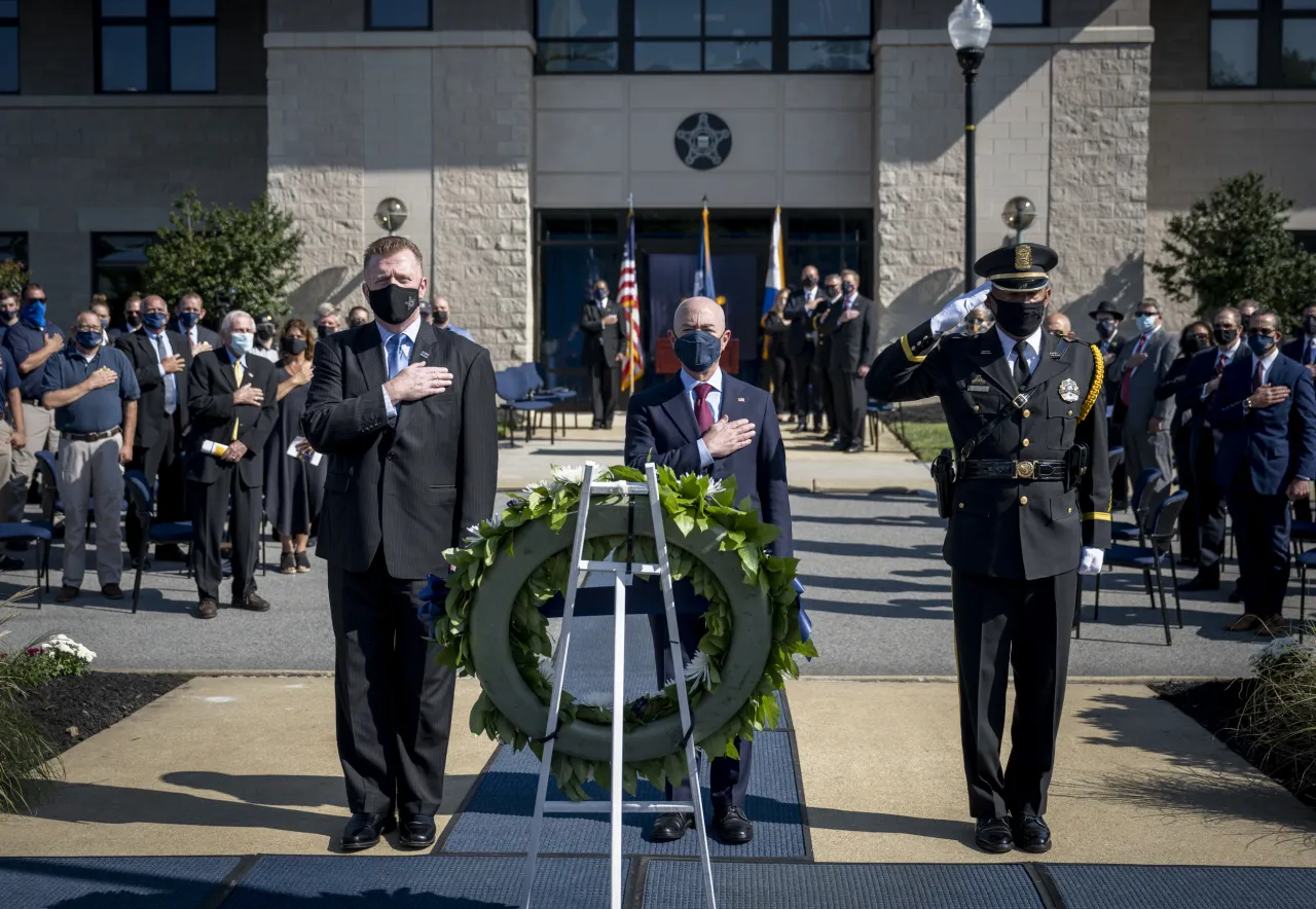 Image: DHS Secretary Alejandro Mayorkas Attends Secret Service 9/11 Memorial Event (12)