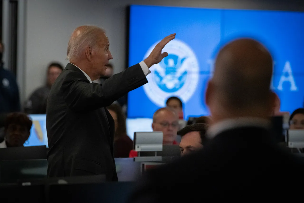 Image: DHS Secretary Alejandro Mayorkas Gives Remarks on Efforts Regarding Hurricane Ian (003)