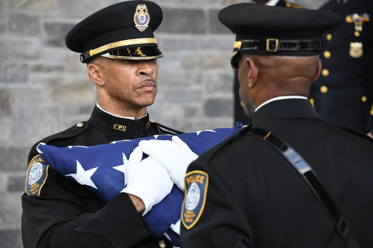 Image: Federal Protective Service Wreath Laying Ceremony (29)