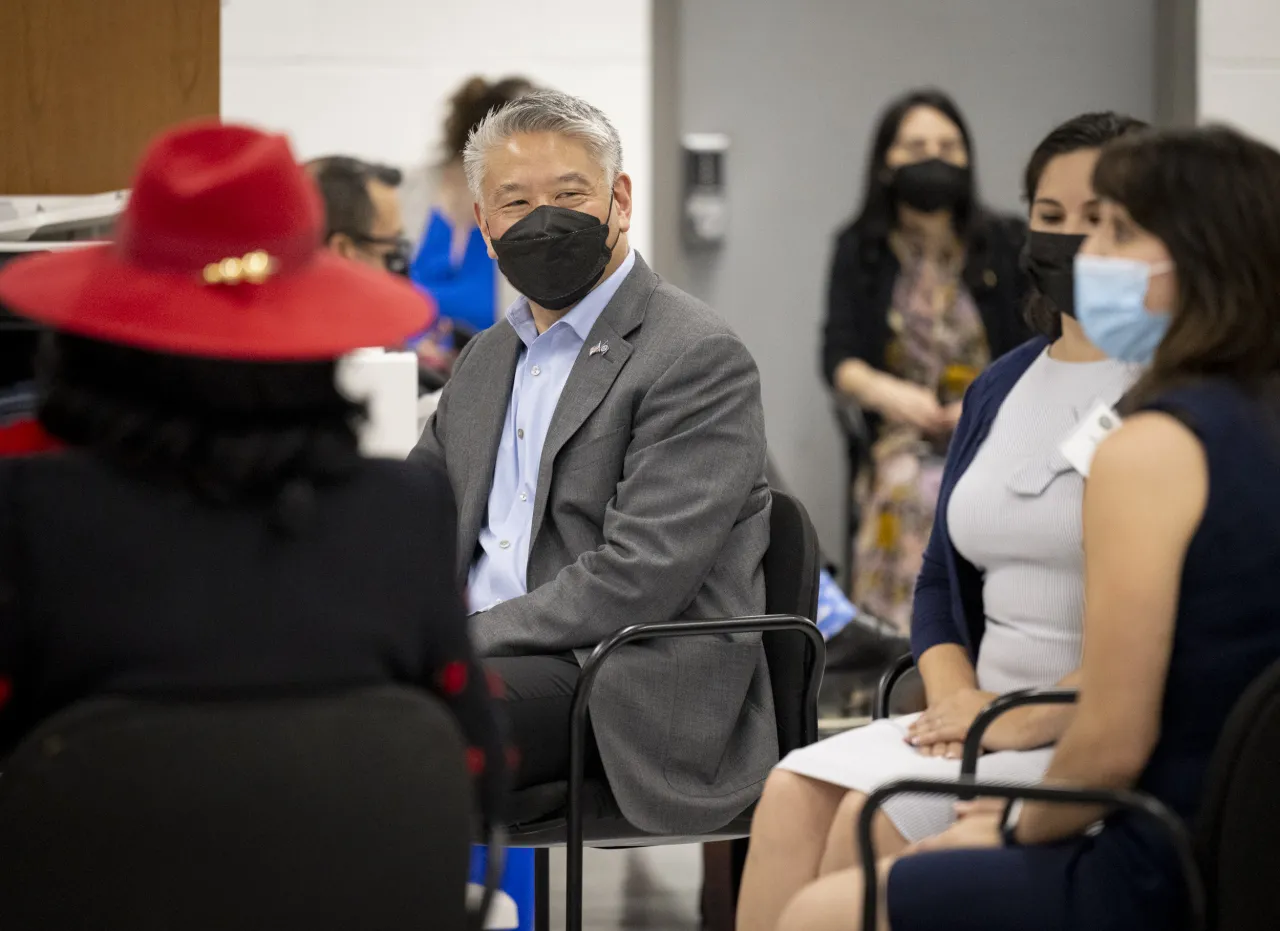 Image: DHS Deputy Secretary Participates in Listening Session and Book Reading with First Lady (128)