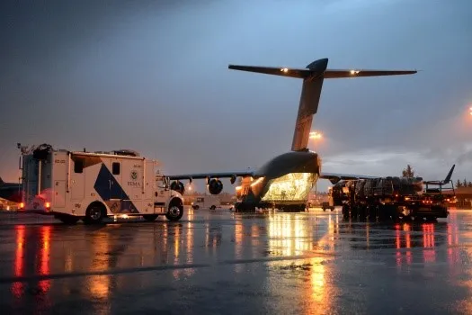 Image: Airplane Tarmac