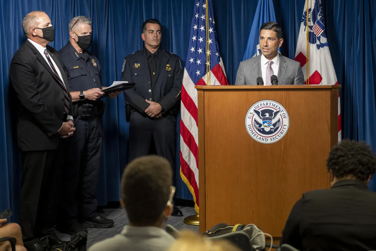 Image: Acting Secretary Wolf Delivers Remarks at Press Conference with CBP and FPS (2)