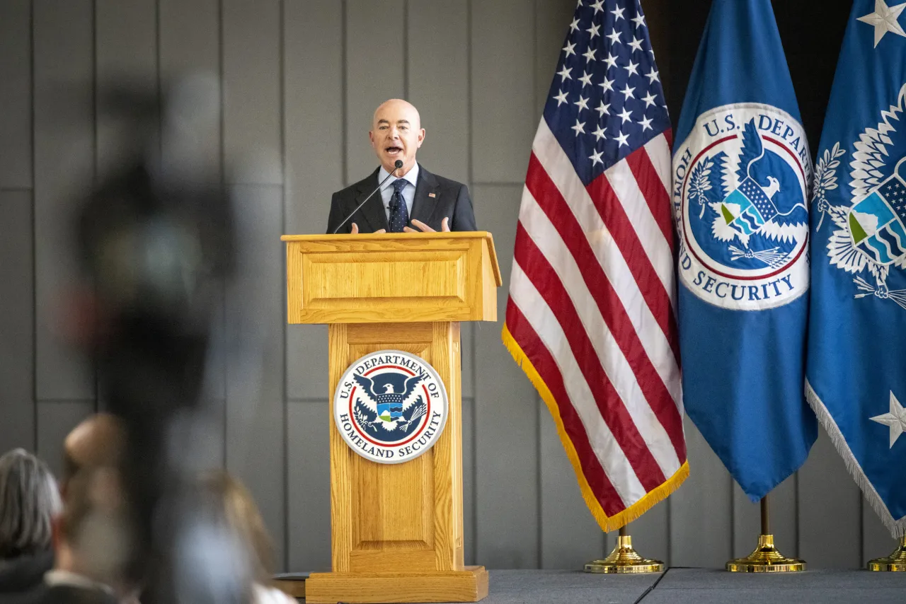 Image: DHS Secretary Alejandro Mayorkas Conducts Swearing-In Ceremony for John Tien (10)