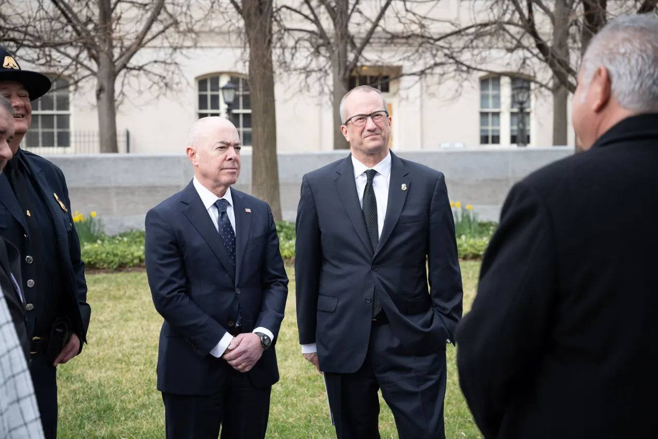 Image: DHS Secretary Alejandro Mayorkas Gives Remarks at NTEU Wreath Laying Ceremony (006)