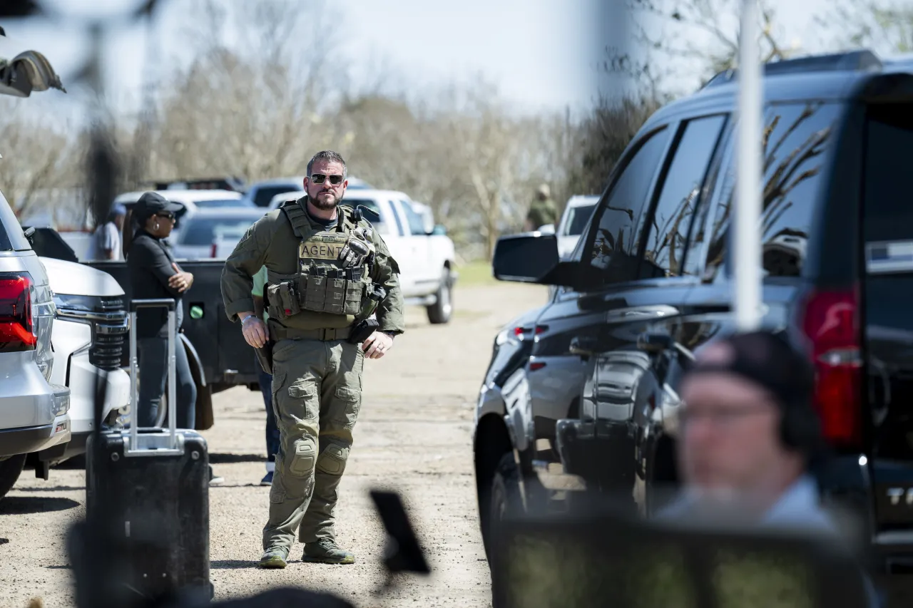 Image: DHS Secretary Alejandro Mayorkas Visits Rolling Fork, Mississippi  (091)