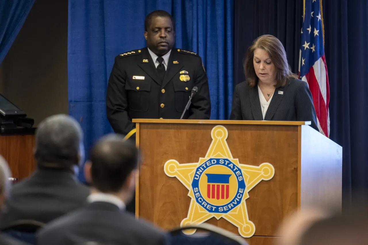 Image: DHS Secretary Alejandro Mayorkas Attends USSS Wall of Honor Ceremony  (021)