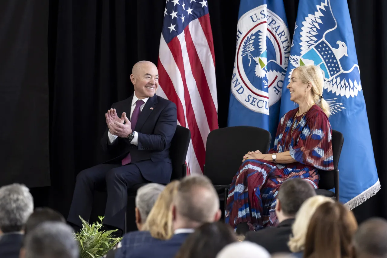 Image: DHS Secretary Jeh Johnson Portrait Unveiling (030)