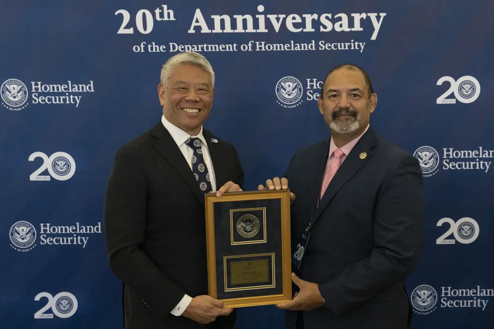 Image: DHS Deputy Secretary John Tien Presents Secretary Awards in Miami, FL (011)