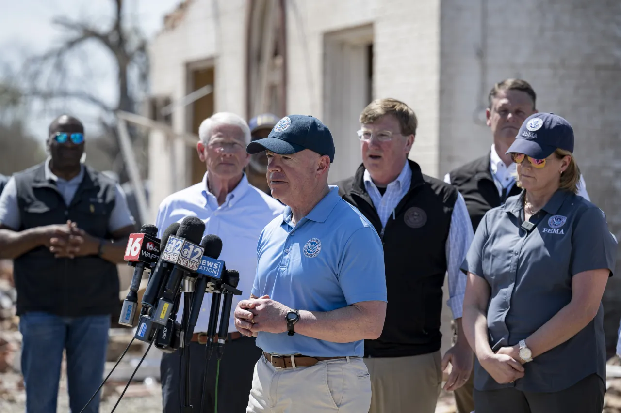 Image: DHS Secretary Alejandro Mayorkas Visits Rolling Fork, Mississippi  (081)