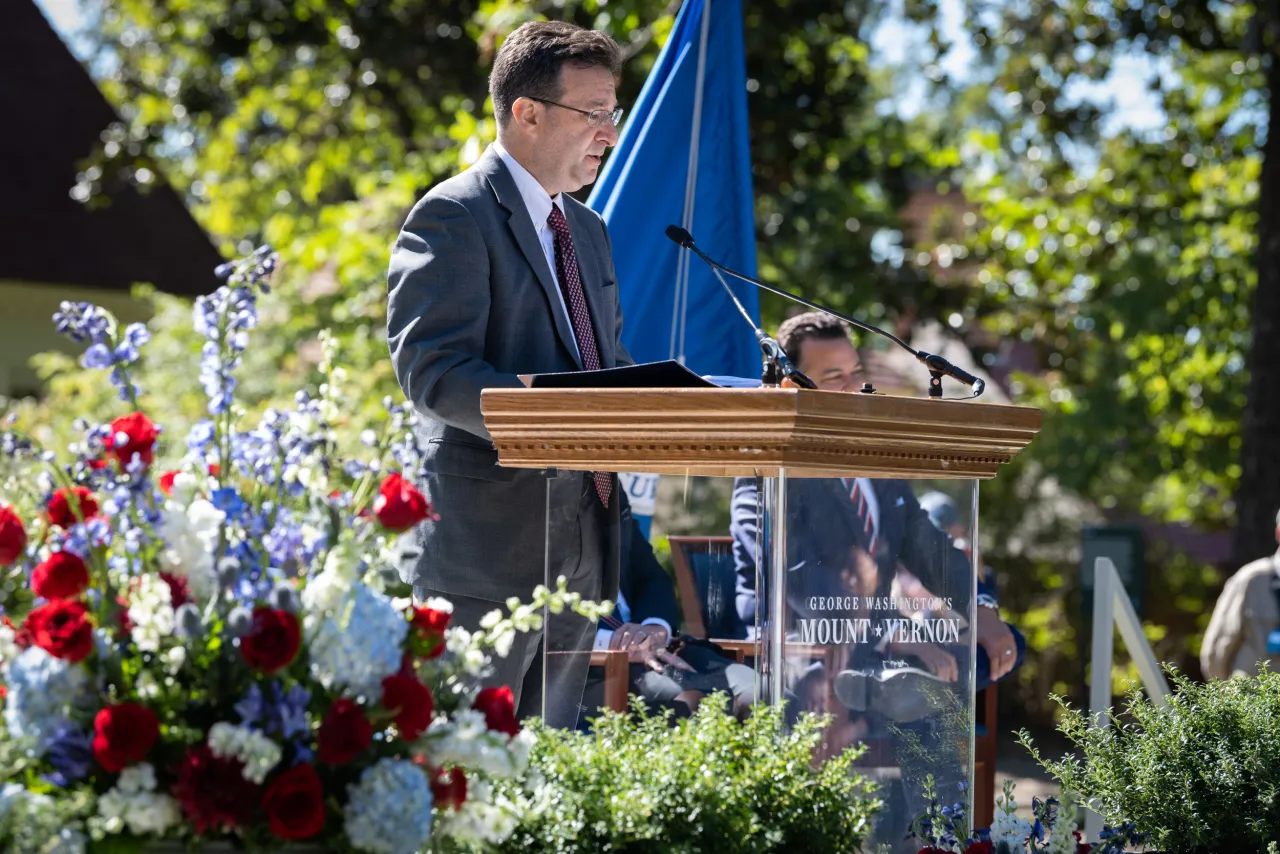 Image: DHS Deputy Secretary John Tien Participates in a Naturalization Ceremony in Mount Vernon, Va. (005)