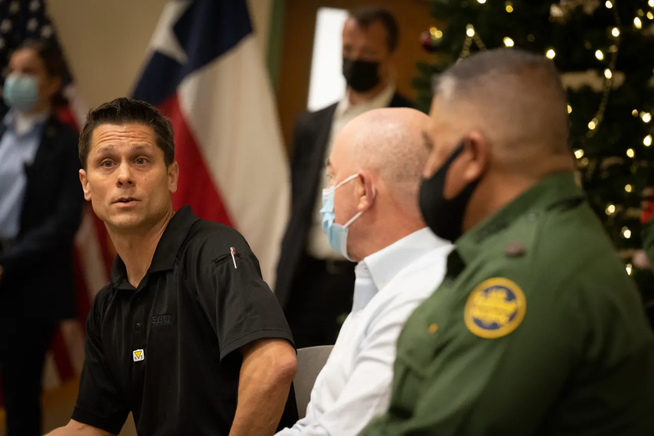 Image: DHS Secretary Alejandro Mayorkas Visits USBP El Paso Station (007)